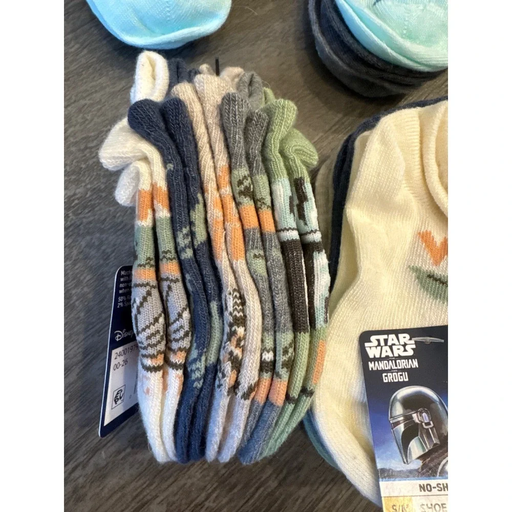 Star Wars Mandalorian Grogu Kids Socks 16 Pair Bundle No-Show/ Mid-Crew 5-11.5